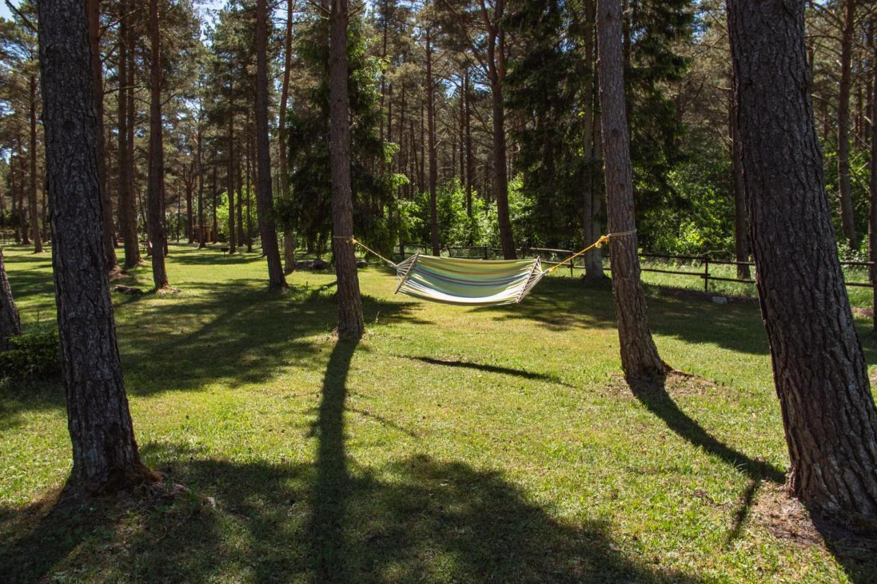 Tehumardi Camping Salme Exterior foto