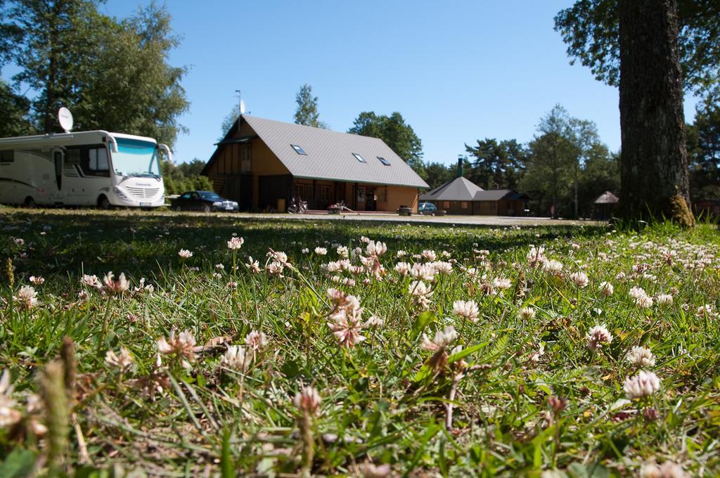 Tehumardi Camping Salme Exterior foto